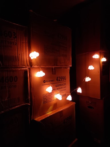 Ozdobná lampa COTTON BALLS, ružové hrochy