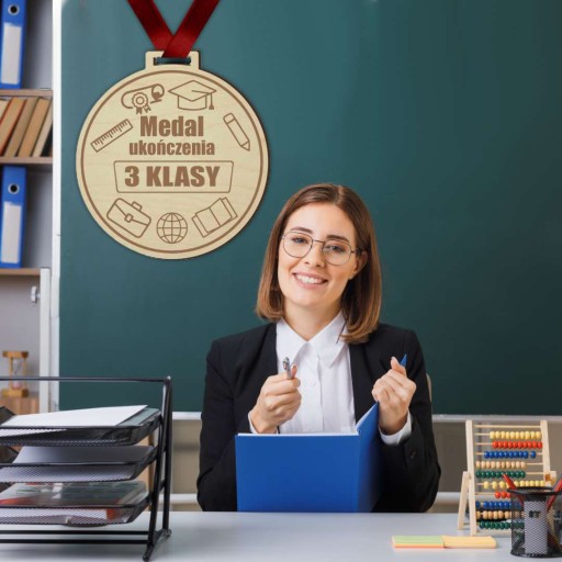 ÚČINNÁ MEDAILA 3. TRIEDY, bordová páska, koniec ROKU