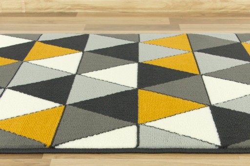 šírka 60 cm GEOMETRICKÝ KOBEREC LUNA HORČICOVÁ SIVÁ TROJUHOLNÍKY