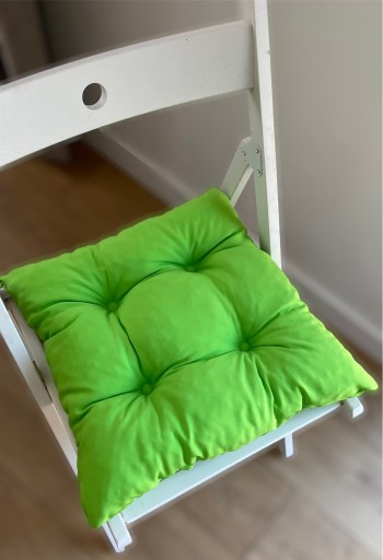 SVETLOZELENÝ TRAPEZOID podsedák na stoličku