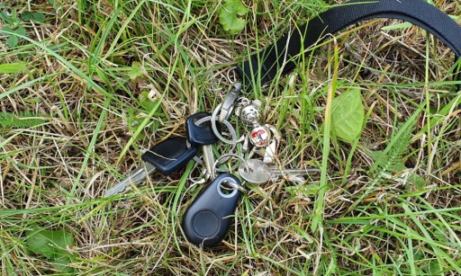 GPS VYHĽADÁVAČ KĽÚČOV LOCATOR