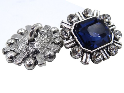 18mm Ozdobné gombíky 1ks STRIEBORNÉ zirkóny NAVY OZ75 18643