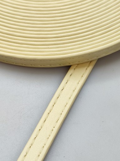 Eko kožený popruh na kabelku 8 mm / 100 cm béžový