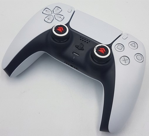 Rukoväte, gumené podložky, analógové ovládače XBOX SERIES X S