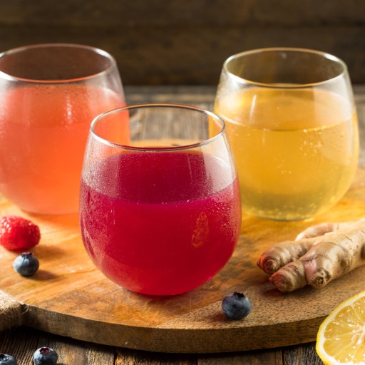 Kombucha s acerolou a zázvorom BIO 330ml
