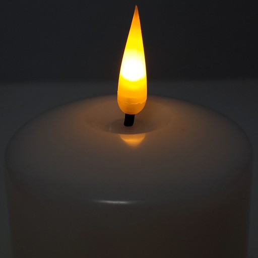 BIELA LED VLOŽKA SVIEČKY NA NAPÁJANIE AKUMULÁTOROU PRE EFEKT PLAMEŇA SVIEČKY