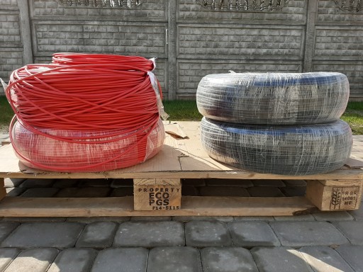 4mm solárny kábel. čierna