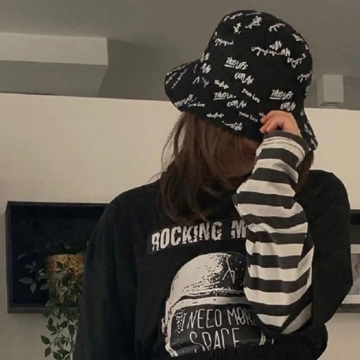 BUCKET HAT obojstranná čiapka s nápisom