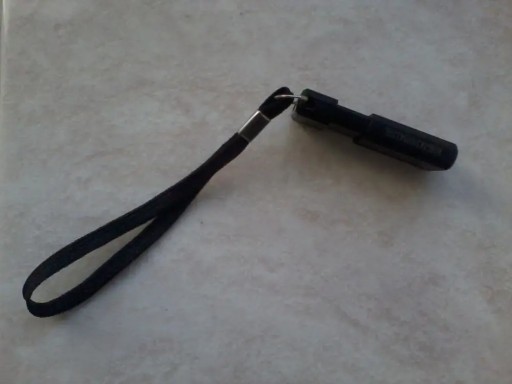 Verbatim 16GB PINSTRIPE USB 2.0 kľúč