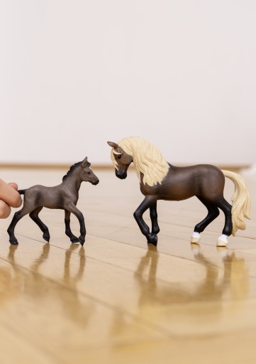 Schleich peruánske paso žriebä 13954