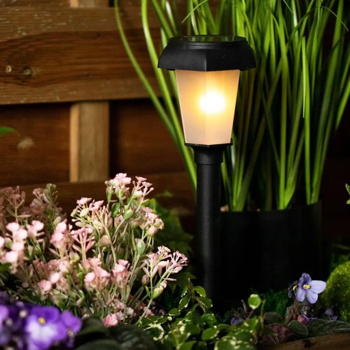 SOLÁRNE LED ZÁHRADNÉ LAMPA DELTA POST LAMP IP44