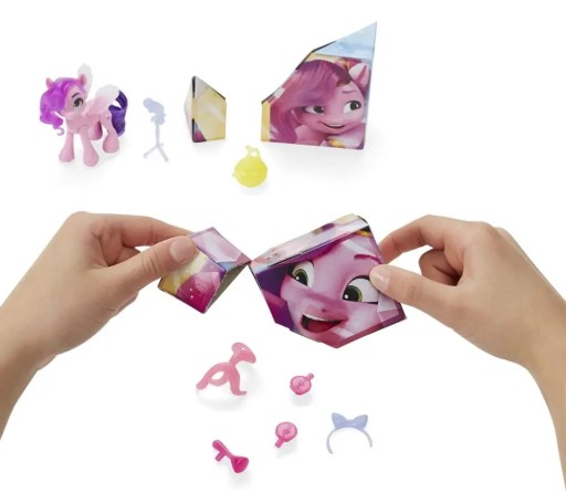 POSTAVIČKA MOJEJ LITTLE PONY PRINCESS Okvetné lístky S DOPLNKOM