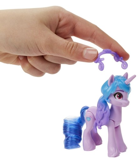 POSTAVIČKA MY LITTLE PONY IZZY MOONBOW S DOPLNKAMI