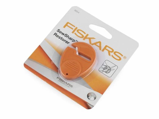 FISKARS BRÚŠKA NA VRECKÁ 1003871