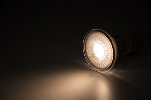 LED ŽIAROVKA 3,5W (35W) WW 2700K 36' GU10 PHILIPS
