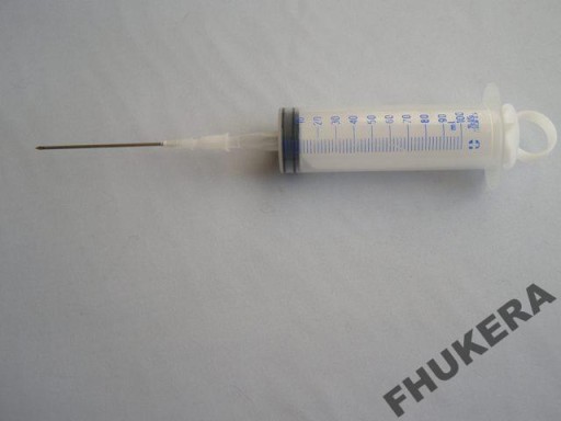 INJEKČNÁ IHLA NA INJEKCIU KERA