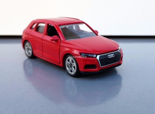 SIKU 1522 AUDI Q5 RED NOVINKA 2018
