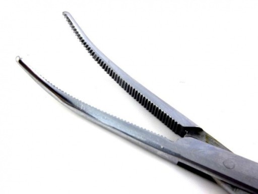HÁKOVÉ KLIEŠTE, ZAKRIVÉ, 18cm, NOŽNICE NA RYBÁRSKE PRUTY
