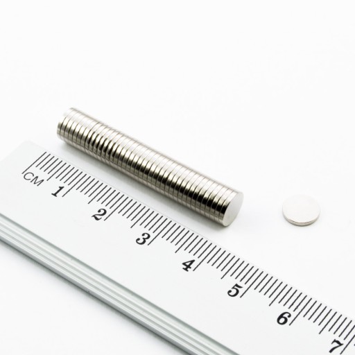 VALEC NEODYMOVÝ MAGNET 7x1 N38 SADA 40 KS