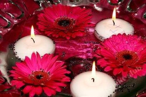 Sviečka plávajúca vresová sviečka fialová svadobná dekorácia Valentín 4cm