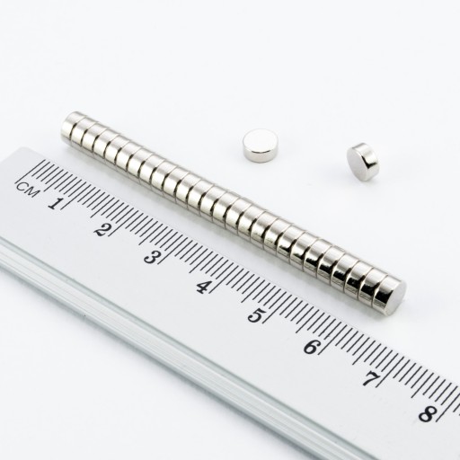 VALEC NEODYMOVÝ MAGNET 6x2,5 N38 SADA 30 KS.