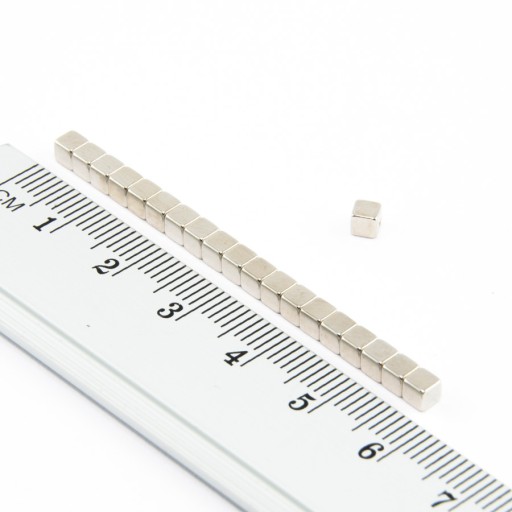 NEODYMOVÝ MAGNET TANIER 3x3x3 N38 60 KS