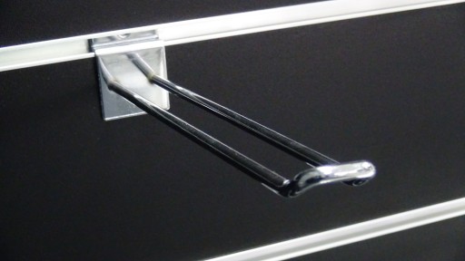 VEŠIAK NA PANELY, DVOJITÝ CHROM 20 CM, HÁK P1