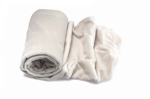 Pletenina Minky Smooth č. 2 Ecru 1/2 MB