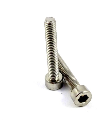 5x skrutka M4x25mm A2 (nehrdzavejúca oceľ), imbusový kľúč, 5 kusov