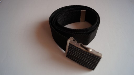 ELEGANTNÝ UNISEX REMÍN, VZOR A FARBY