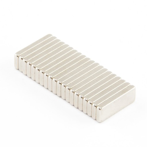 NEODYMOVÝ MAGNET NA TANIER 15x5,5x1,8 N38 - 15 KS