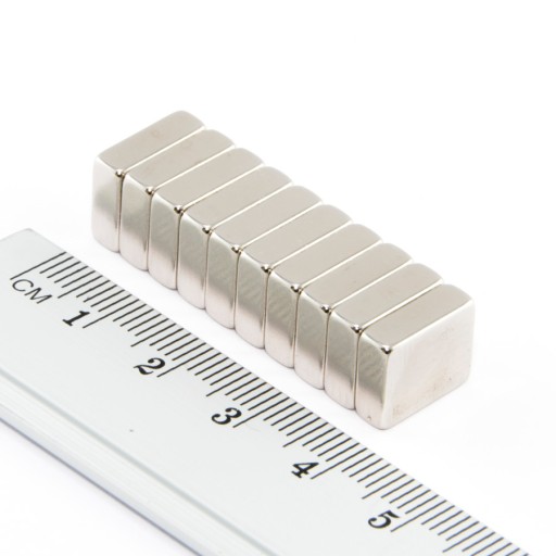 NEODYMOVÝ MAGNET TANIER 12x10x4 N38 - 6 KS