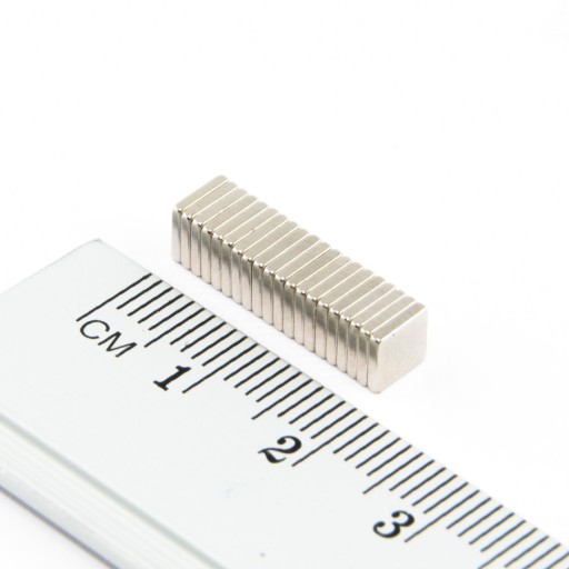 NEODYMIOVÝ MAGNET TANIER 5X5X1 N38 60 KS