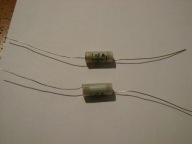 KONDENZÁTOR 1nF 1000V KSE-011 POLYESTER 4 KS.