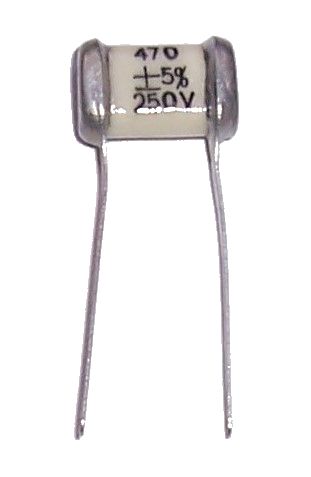 SĽUDOVÝ KONDENZÁTOR 470pF 250V Strieborná sľuda 4 kusy