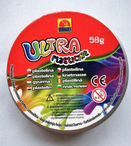 Magická ružová plastelína meniaca farbu
