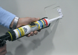 BIELE AKRYL STENY STROPY SOUDAL 280ML