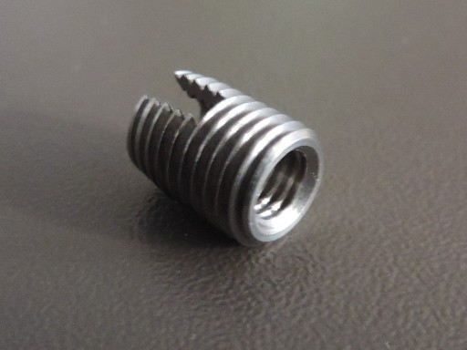 Objímky na opravu závitov M5 x 0,8 10mm, NEREZ