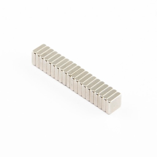 NEODYMIOVÝ MAGNET TANIER 5X5X1,5 N38 50 KS