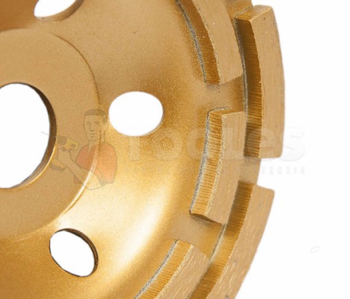 DIAMANTOVÝ KOTÚČ NA BRÚSENIE BETÓNU, SEGMENTOVANÝ ČREŇ 125mm M14
