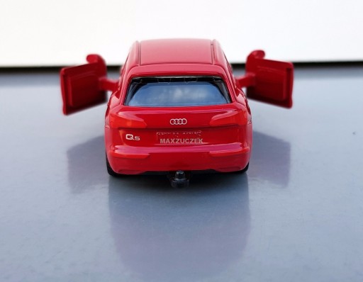 SIKU 1522 AUDI Q5 RED NOVINKA 2018