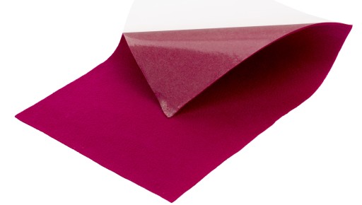 SAMOLEPIACA PLSTEŇ FUCHSIA 20X30 150 g/m2 2mm