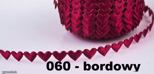 M36 Saténové nášivky HEARTS MINI 5x7mm/120 7col.