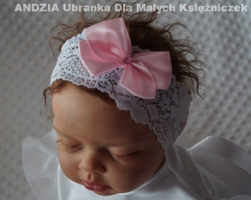 ČIPKOVÁ KRSTNÁ ČELENKA PRE PRINCEZNÚ