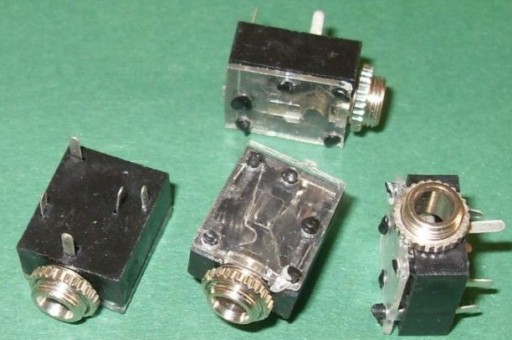 Malá zásuvka JACK 3.5 stereo MONTÁŽ sada 10 spínačov (0705)