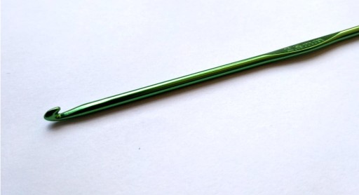 1 kus. hliníkový háčik, rôzne farby, 2,5 mm