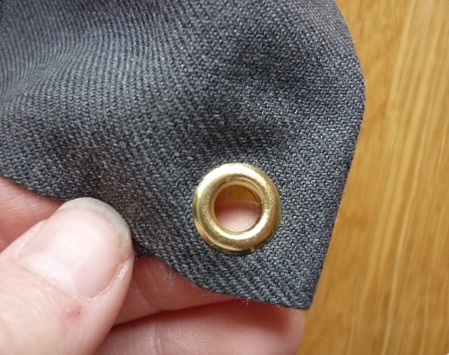 Kožené očká 13 x 7 mm pre vlastnú montáž