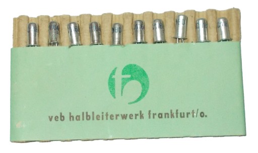 Germániový tranzistor ___ GC116