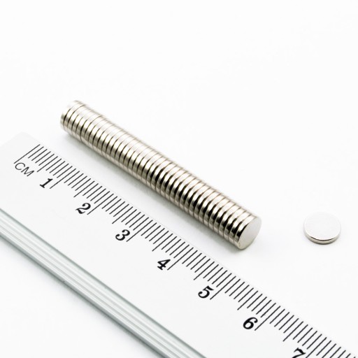 VALEC NEODYMIOVÝ MAGNET 7x1,2 N38 SADA 35 KS.